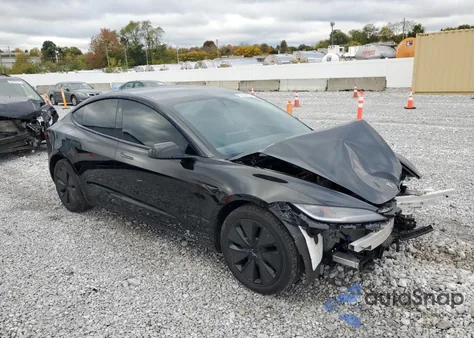 2024 Tesla Model 3 z USA, uszkodzony, nr VIN 5YJ3E1EB9RF846690
